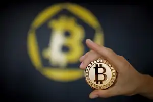 SEC США одобрила новый фонд Bitcoin Mini Trust от Grayscale