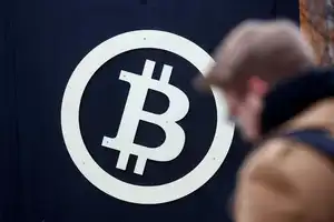 Смотреть без рекламы SEC США одобрила новый фонд Bitcoin Mini Trust от Grayscale